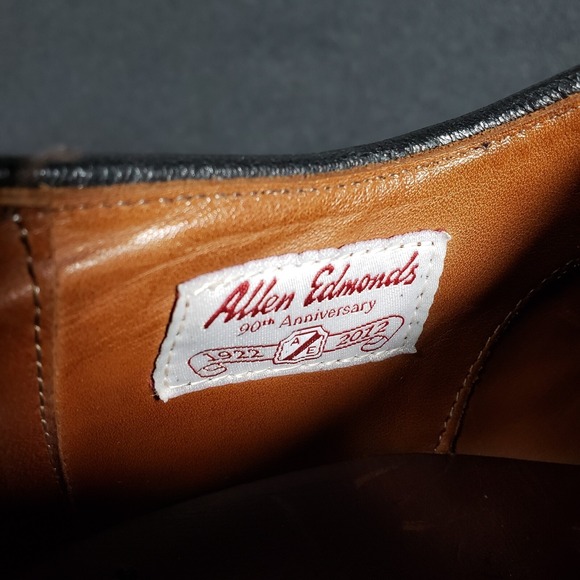 Allen Edmonds 90TH Anniversary Broadstreet Men 12 2A Black Burgundy Brogues Rare main image 4